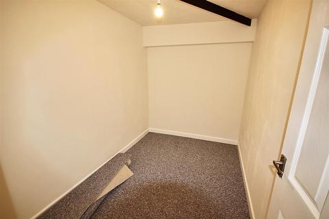 1 bedroom flat to rent, Hobley Drive, Swindon