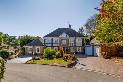 5 bedroom detached house for sale, Fairlawn Park, Windsor, Berkshire