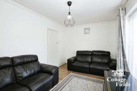 4 bedroom semi-detached house for sale, Baker Street, Enfield, EN1