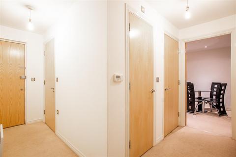 1 bedroom flat to rent, Battersea Park Road, Battersea Park, London