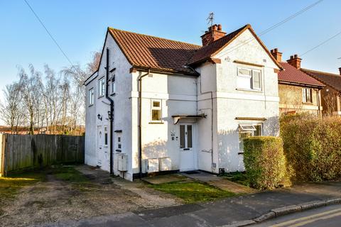 2 bedroom maisonette for sale, The Crescent, Watford, WD18