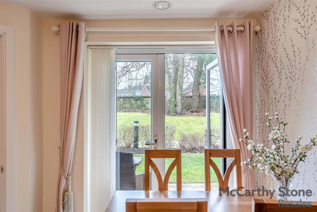 8636855-interior15.jpg