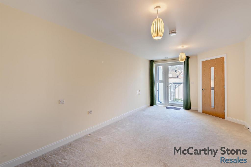 8638128-interior07-800.jpg