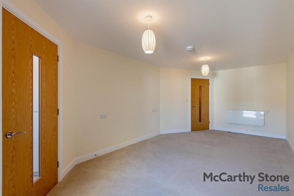8638128-interior04-800.jpg