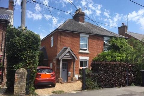 3 bedroom semi-detached house to rent, Southampton Road, Salisbury SP5