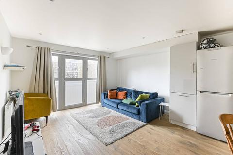 1 bedroom flat for sale, Brixton Water Lane, Brixton, London, SW2