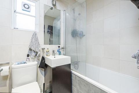 26 Rigault Road, London, SW6 4JL