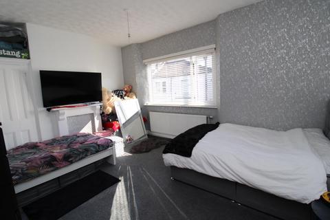 19 Chaplin Road, Bristol, BS5 0JT