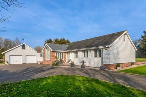 4 bedroom detached bungalow for sale, Featherbed Lane, Pathlow, Stratford-upon-Avon