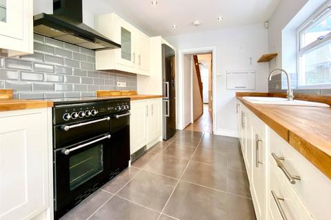 66 Kingston Road, Bristol, BS3 1DP