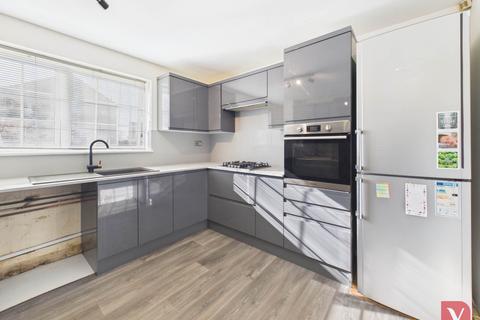 1 Buzzard Road, Luton, LU4 0UF