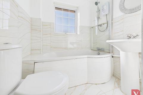 1 Buzzard Road, Luton, LU4 0UF
