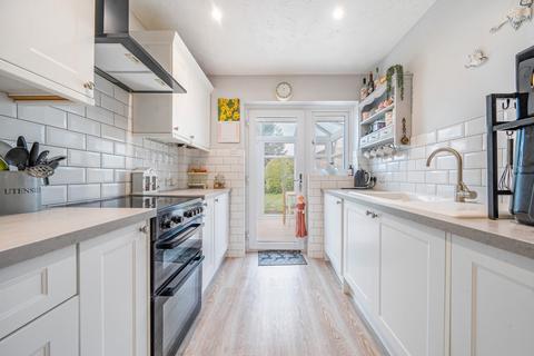 20 Broom Close, Calcot, Reading, RG31 4ZS
