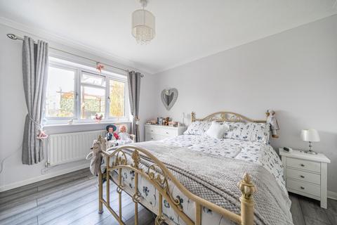 20 Broom Close, Calcot, Reading, RG31 4ZS