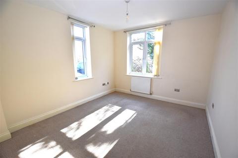 2 bedroom apartment for sale, Norman House, Rocheway, Rochford