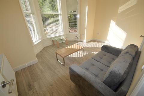 1 bedroom flat to rent, Palatine Road, Manchester M20