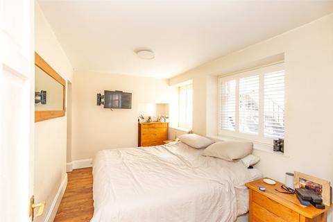 1 bedroom apartment for sale, Buckingham Place, Bristol BS8