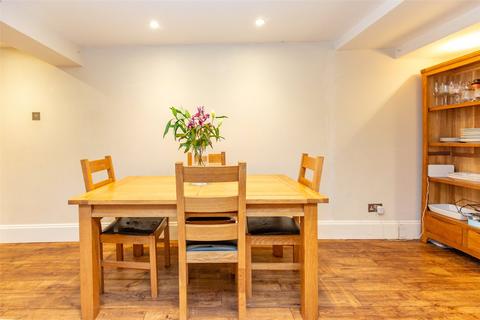 Basement Flat, 13 Buckingham Place, Clifton, Bristol, BS8 1LJ