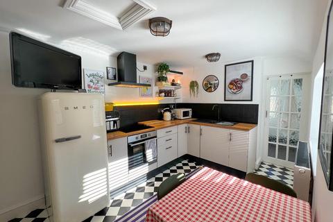 133 Bryn Road, Brynmenyn, Bridgend, CF32 9LU