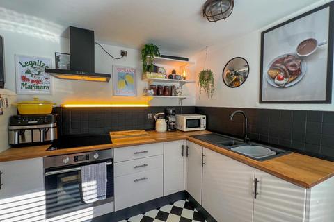 133 Bryn Road, Brynmenyn, Bridgend, CF32 9LU