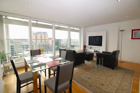 2 bedroom apartment for sale, N V Building, 96 The Quays, Salford, Lancashire, M50