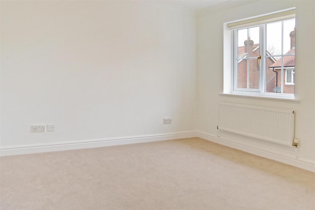 Master Bedroom.jpg