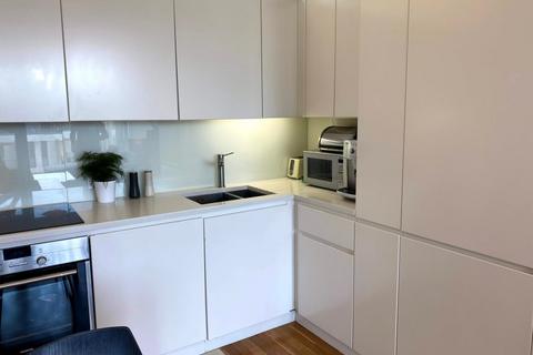 2 bedroom flat for sale, Amelia Street, London, SE17