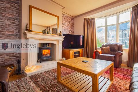 3 bedroom terraced house for sale, Hilda Place, Saltburn-By-The-Sea