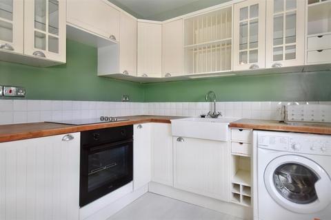 1 bedroom flat to rent, Nevill Terrace, Tunbridge Wells