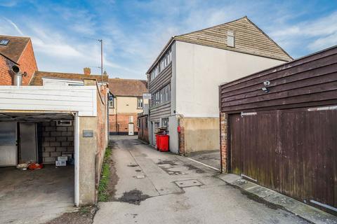 Mixed use for sale, High Street, Wallingford OX10