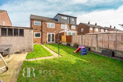 3 bedroom semi-detached house for sale, Albany Drive, Walton-Le-Dale, Preston