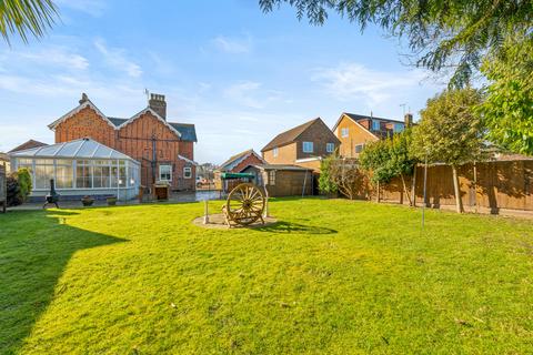 undefined, The Street, Charlwood, Horley, Surrey, RH6