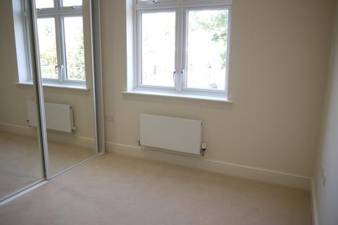 1 bedroom flat to rent, Mackintosh Street Bromley BR2