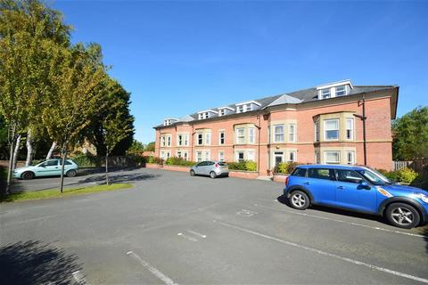 2 bedroom flat to rent, Bravender Court 451 Scalby Road, Scarborough