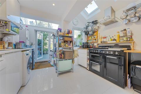 98 Linkfield Road, Isleworth, TW7 6QJ