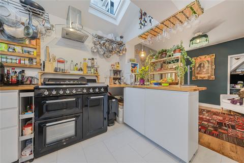 98 Linkfield Road, Isleworth, TW7 6QJ