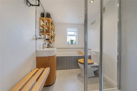 98 Linkfield Road, Isleworth, TW7 6QJ
