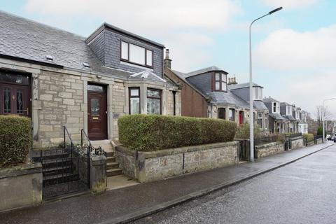 Dunnikier Road, Kirkcaldy, KY2