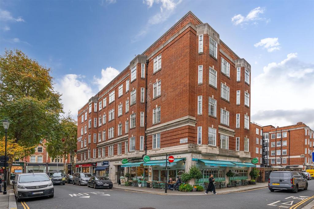 DSC00989-Edit.jpg