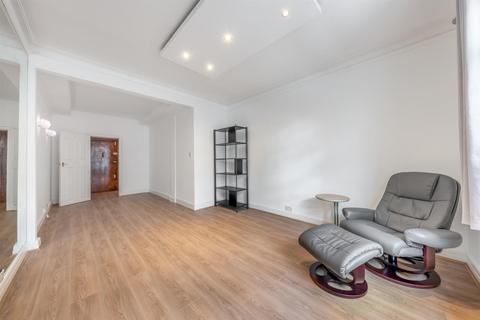 2 bedroom apartment for sale, Phillimore Court, Kensington High Street, London