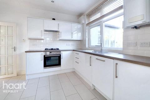 5 bedroom detached house for sale, Barn Hill Estate
