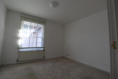 2 bedroom apartment to rent, High Street, Baldock