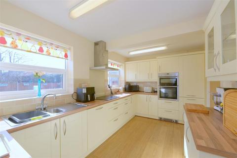 3 bedroom detached bungalow for sale, Heron Drive, Sundorne Grove, Shrewsbury