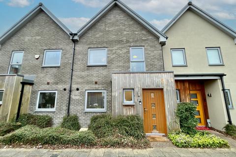 3 bedroom terraced house for sale, Pacha Way, The Staiths, Gateshead, NE8