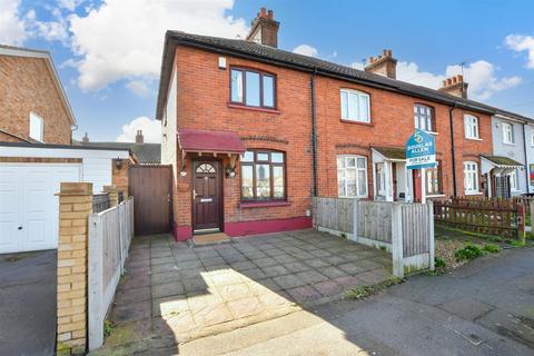 2 bedroom end of terrace house for sale, Suttons Avenue, Hornchurch, Essex