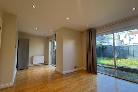 undefined, Butler Street, Uxbridge, Greater London, UB10