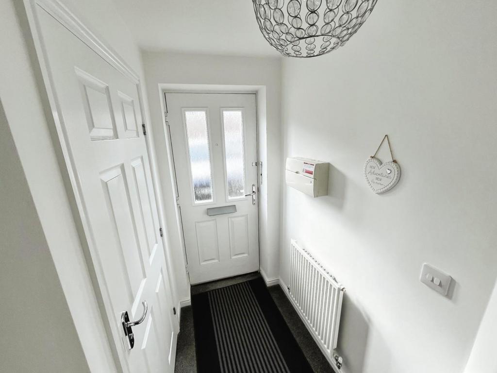 18f9ab66-Entrance 20 Hall.jpg