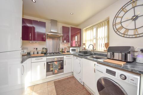 4 bedroom semi-detached house for sale, Preston Road, Standish, Wigan, WN6 0NZ