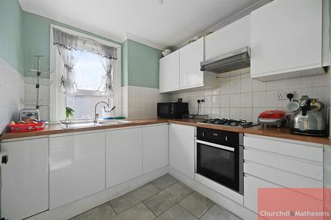 2 bedroom flat for sale, Oldfield Road, London