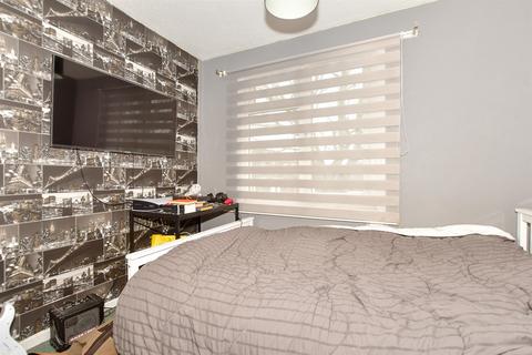 165 Namur Place, Burgoyne Heights, Dover, CT15 5LX